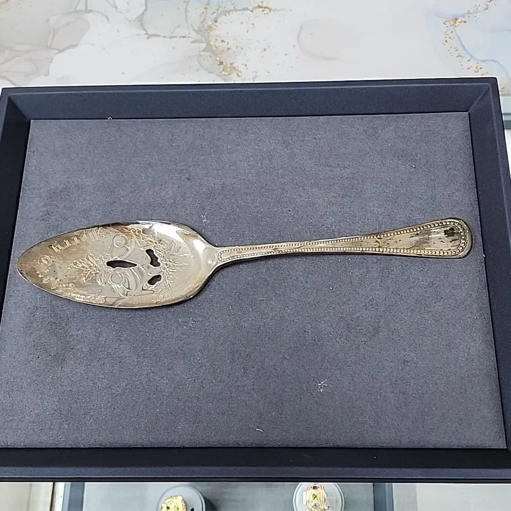 Vintage Silver Plated Community Merry Christmas Serving Spoon